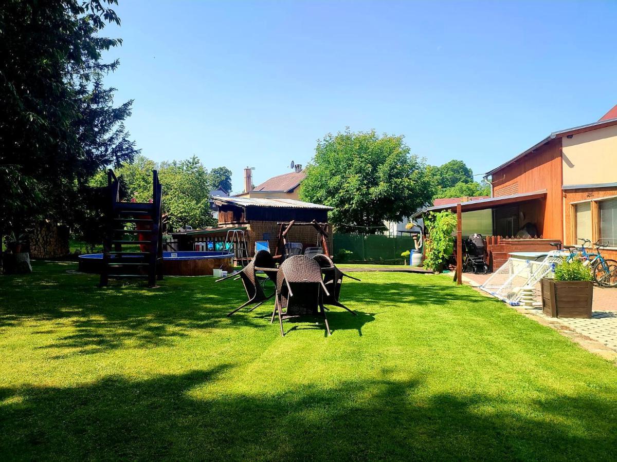 Villa Ubytovani U Rybnicka à Arnoltice u Decina Extérieur photo